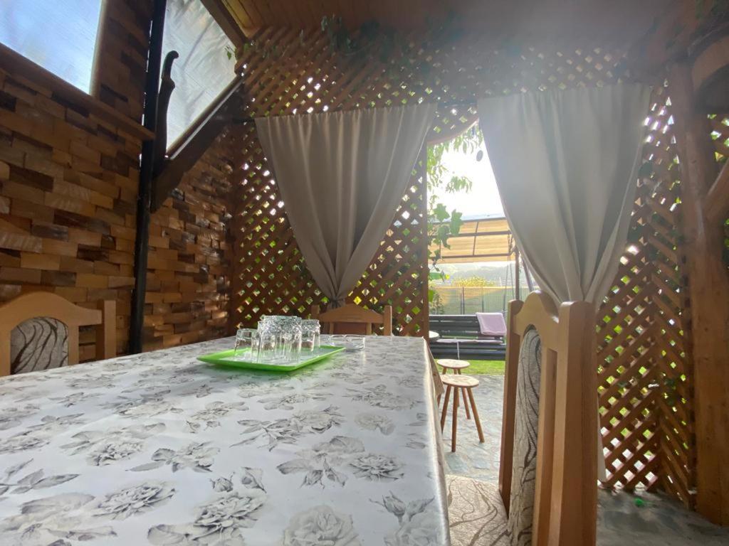 Casa Diana-Maria Lägenhet Curtea de Argeş Exteriör bild