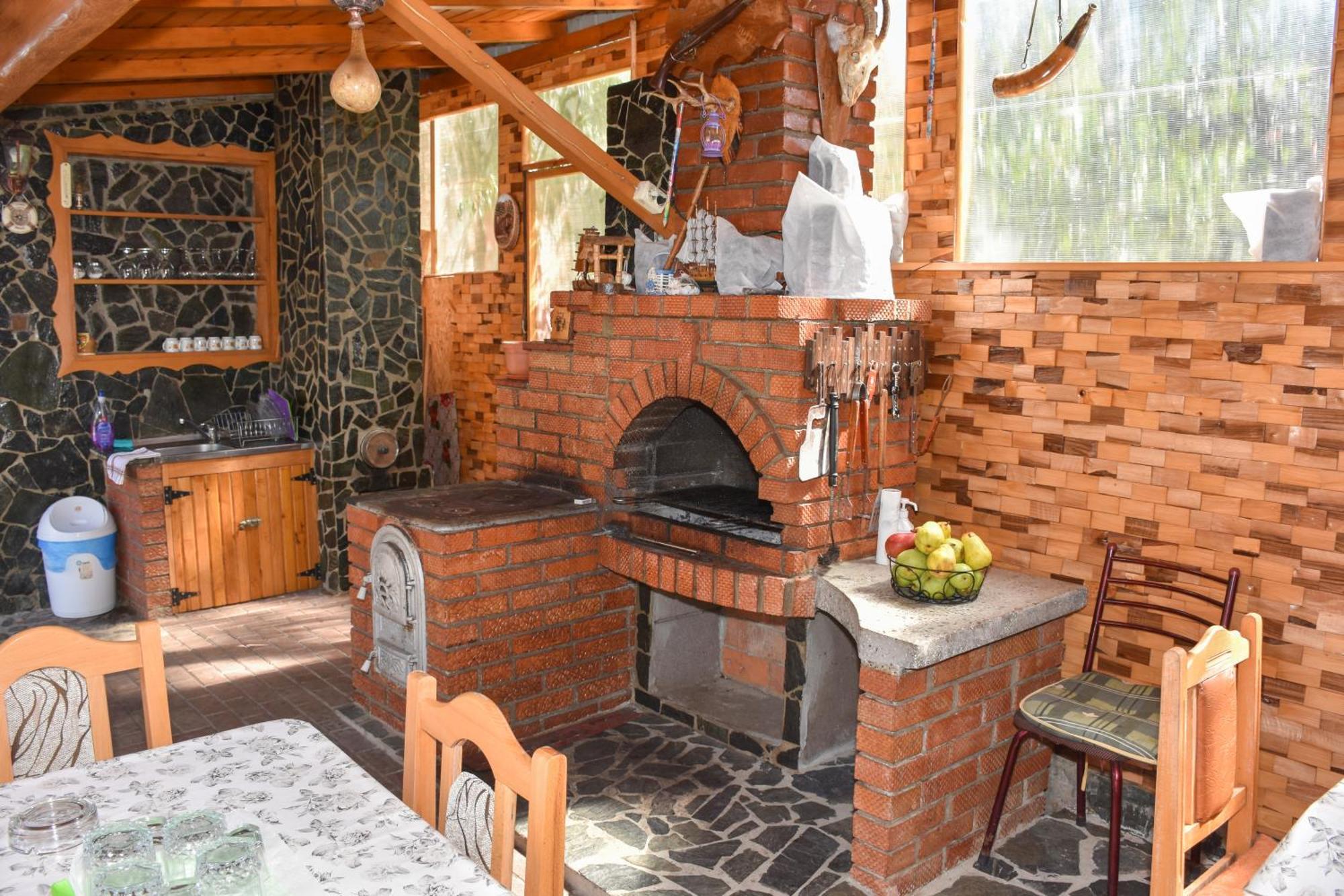 Casa Diana-Maria Lägenhet Curtea de Argeş Exteriör bild